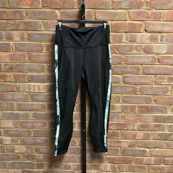 Athleta Abyss/Black Marble Precision 7/8 Tight Legging Size Medium - Picture 4 of 8